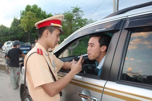 Tổng Hợp Các Mức Phạt Của Nghị Định 100/2019 Với Ô Tô, Xe Máy