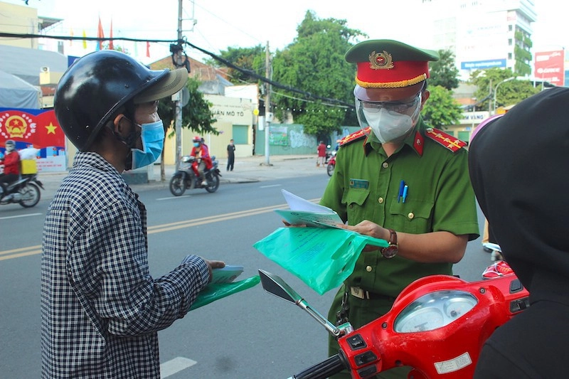 Mẫu giấy đi đường, giấy xác nhận đi lại của doanh nghiệp