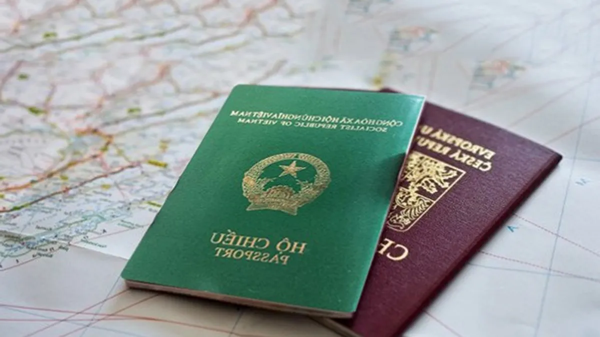 Hộ chiếu là giấy tờ quan trọng để bạn có thể đi du lịch hay công tác bất cứ đâu trên thế giới. Để biết thêm về hộ chiếu và những trải nghiệm thú vị đến từ việc đi du lịch, hãy xem hình ảnh liên quan đến chủ đề này.