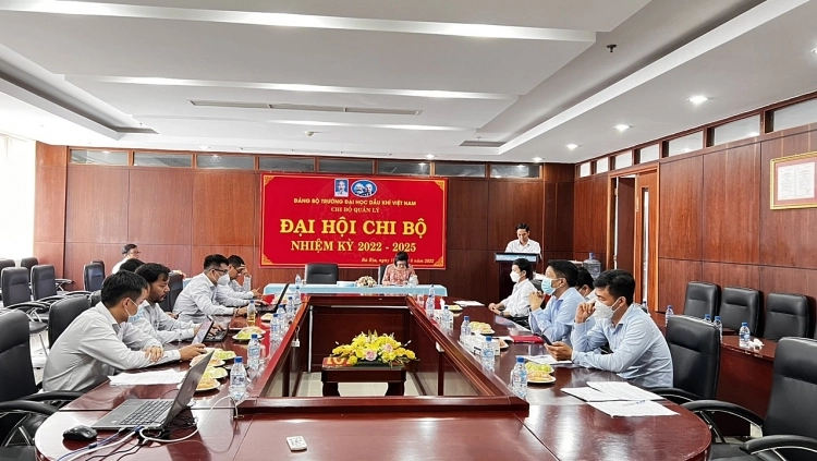 Một Số Mẫu Báo Cáo Công Tác Chi Bộ Năm 2023 Được Dùng Phổ Biến