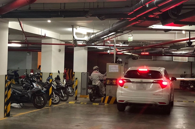phí trông giữ xe tại chung cư