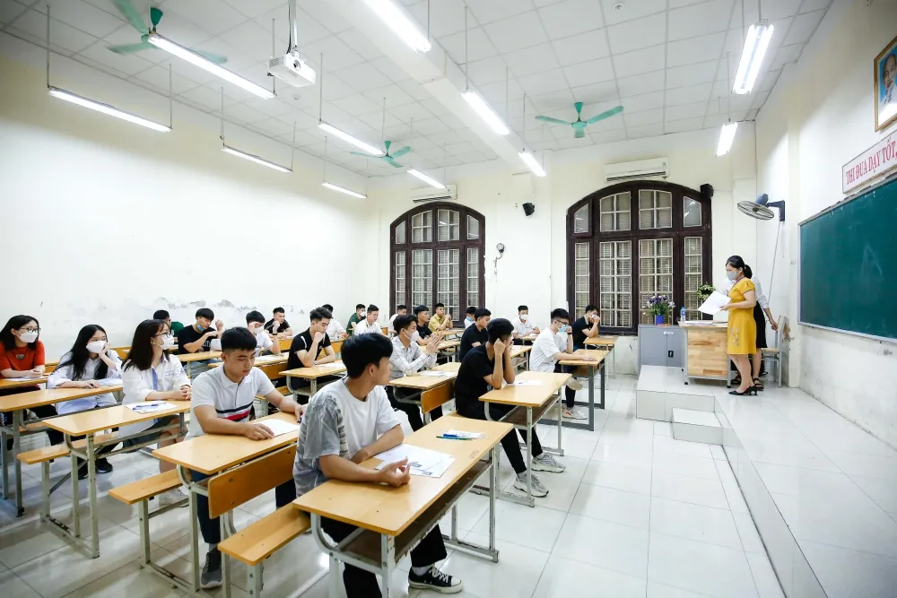 Organizing examinations for foreign-language proficiency