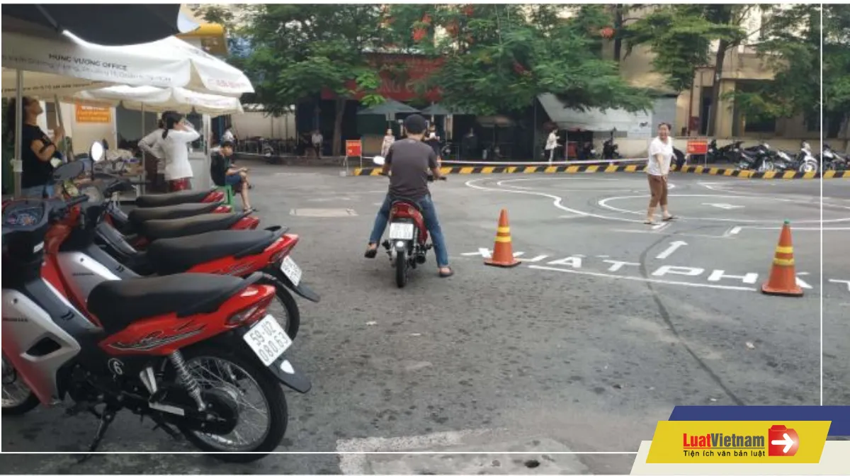 Thi bằng lái xe máy Hà Nội ở đâu?