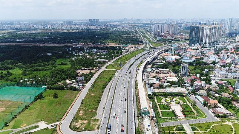 Urban development space on both sides of Ring Road 4